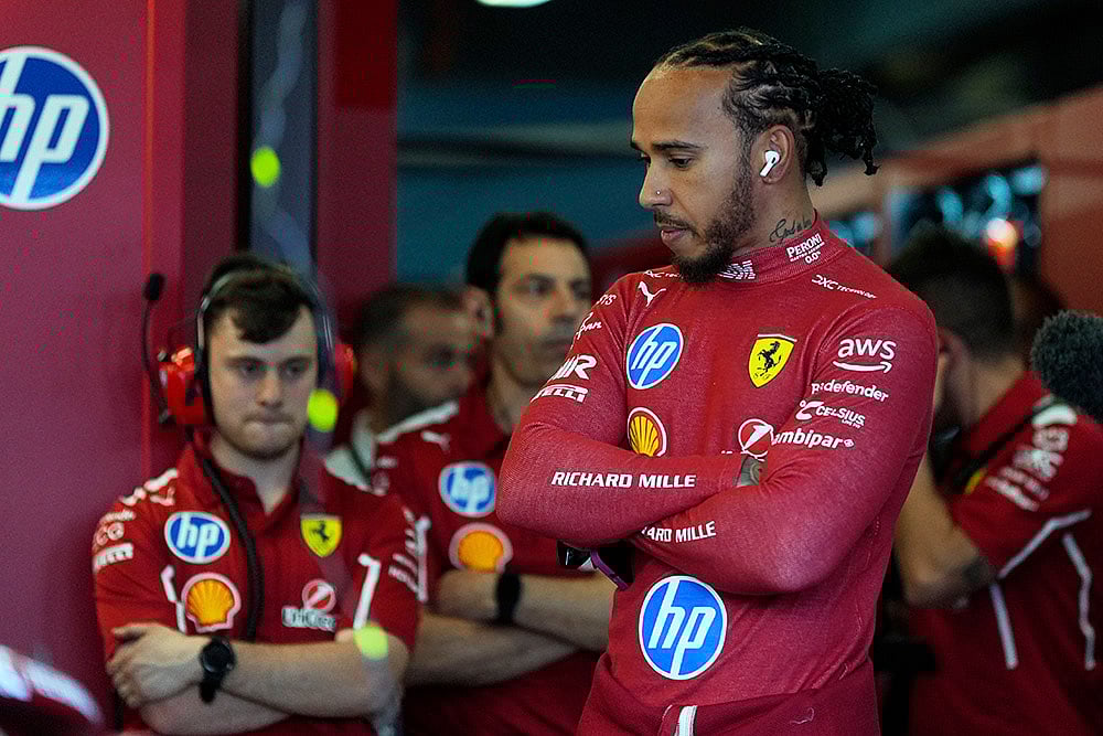 | Photo: AP/Asanka Brendon Ratnayake : Australia F1 GP Auto Racing: Ferrari driver Lewis Hamilton