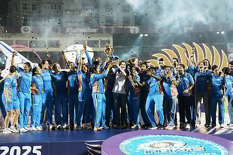 WPL Final 2025 MI vs DC: Mumbai Indians' owner Nita Ambani and players celebrate with the trophy