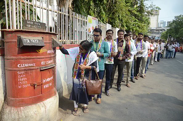 Getty Images : MNS Workers Send 10 Thousand Letters To PM Office, Demand To Grant The Classical Language Status To Marathi