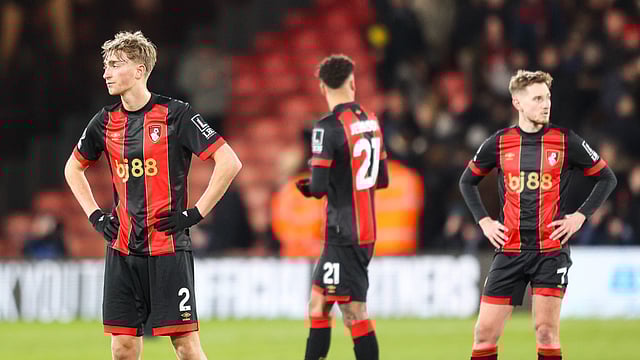 Premier League Matchday 29 Wrap: Arsenal Close Gap, Leicester’s Woes Deepen, and Fulham Edge Spurs