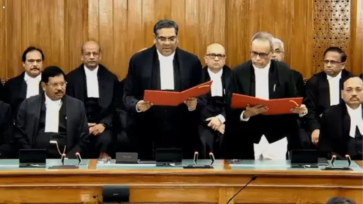 | Photo: Supreme Court on YouTube (Screengrab) : Justice Joymalya Bagchi Sworn In As SC Judge
