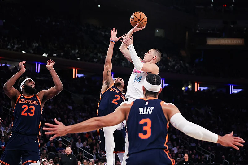 NBA Basketball Match: Miami Heat vs New York Knicks
