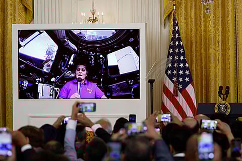 SpaceX Stuck Astronauts