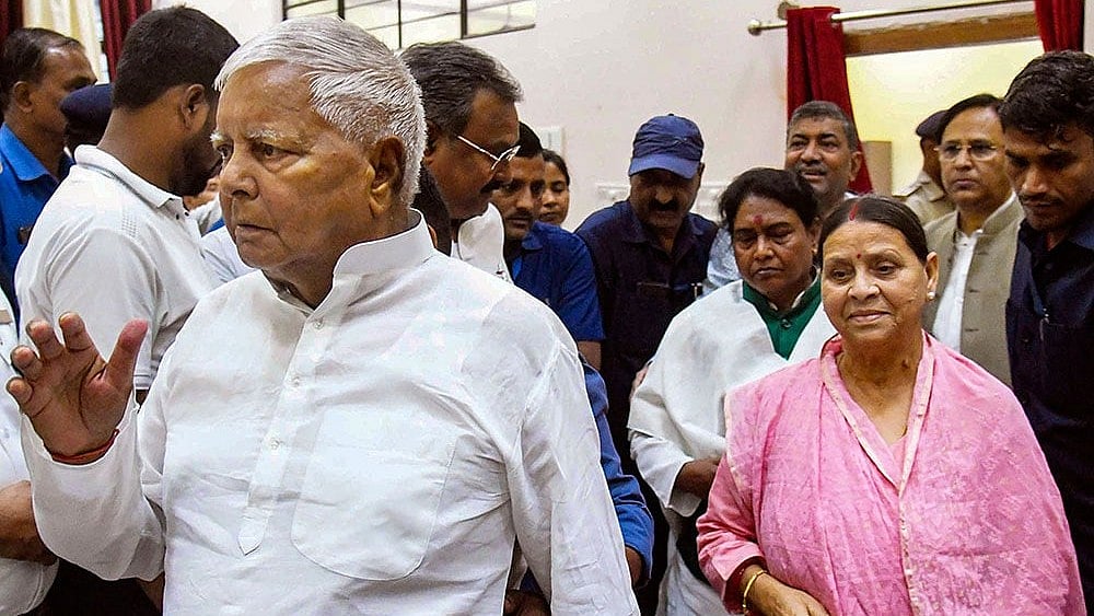 Photo: PTI : Bihar: ED Summons Lalu Yadav And Rabri Devi In Land For Job Case | Details