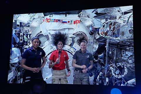 SpaceX Stuck Astronauts