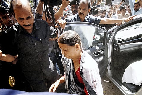 ED summons Lalu Prasad, kin for questioning