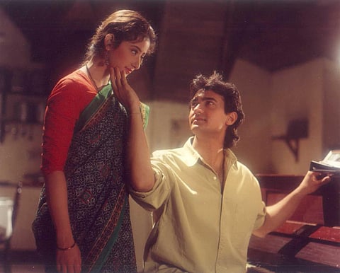 Akele Hum Akele Tum Still