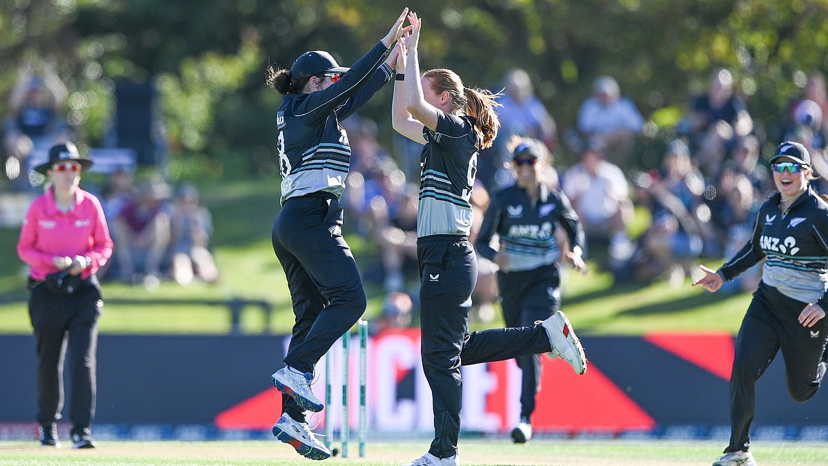 X/White Ferns : The New Zealand women's cricket team in action against Sri Lanka.