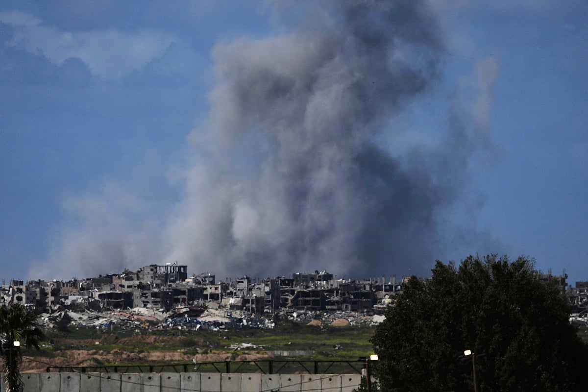 AP : 
Israeli bombardment in the Gaza Strip