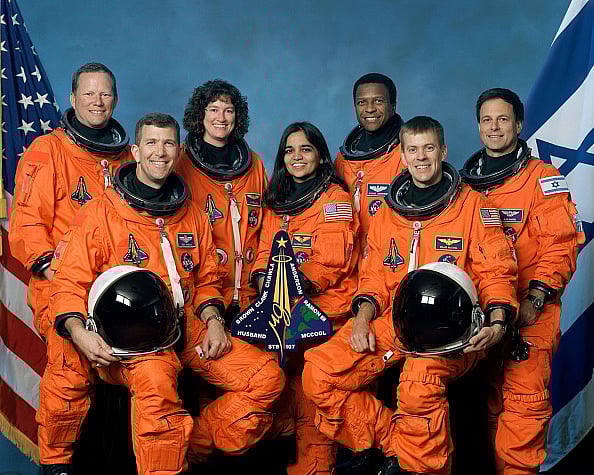 kalpana chawla with crew