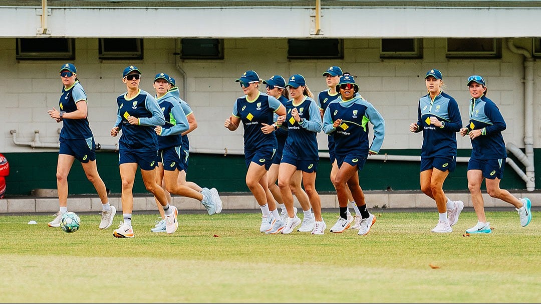 X/Australia Women's Cricket Team : The Australia women's cricket team training ahead of their T20I series against New Zealand.