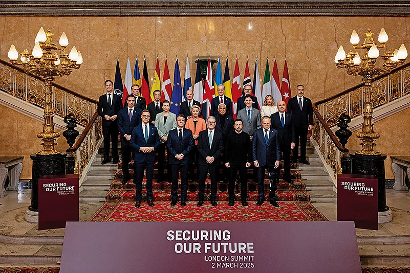United British Prime Minister Keir Starmer with leaders at the European Leaders Summit in London