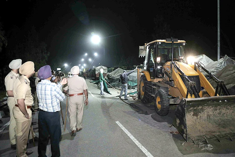 Eviction of farmers from Shambhu border