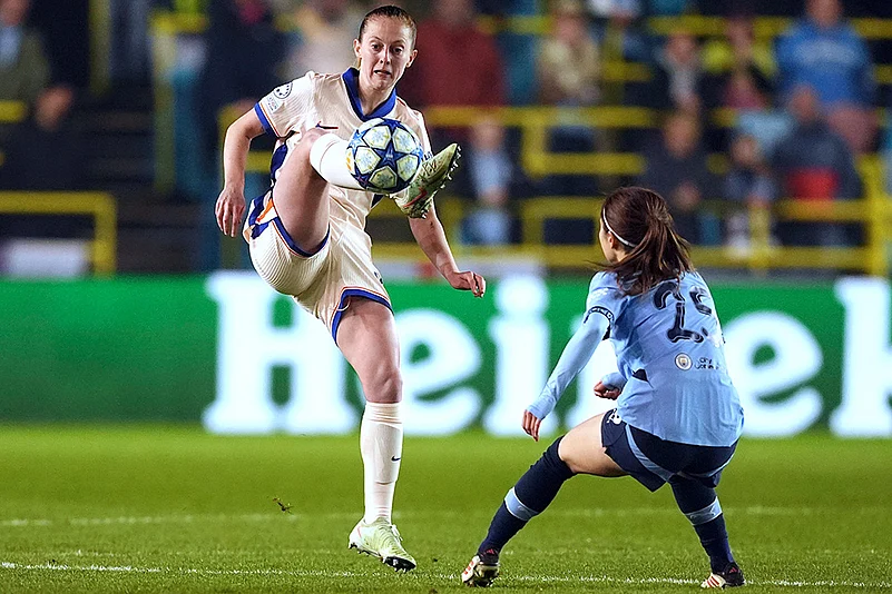 Womens Champions League UWCL Quarter-Finals 1st Leg Chelsea vs Manchester City: Keira Walsh