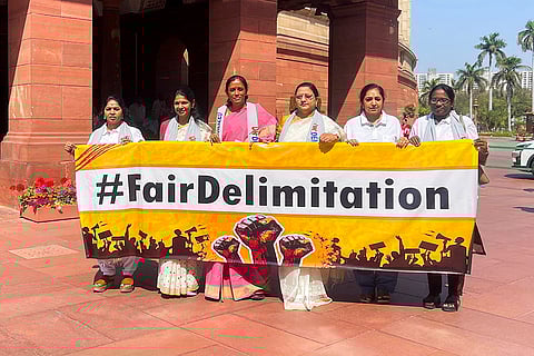 Protest on the issue of delimitation