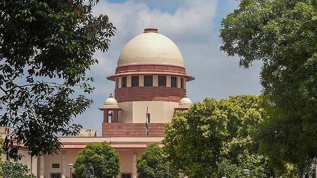 File : SC To Hear PIL Over Controversy, DK Shivkumar Distances Himself From Issue