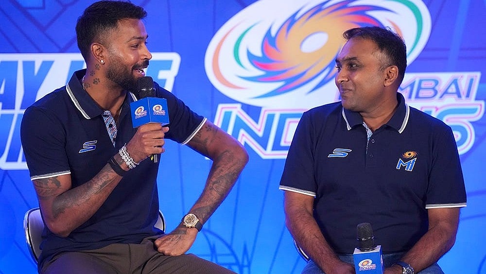 | Photo: PTI/Shashank Parade : IPL 2025: Mumbai Indians skipper Hardik Pandya (left).