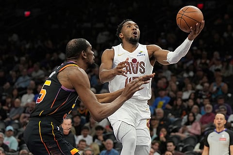 NBA Basketball Game: Cleveland Cavaliers vs Phoenix Suns