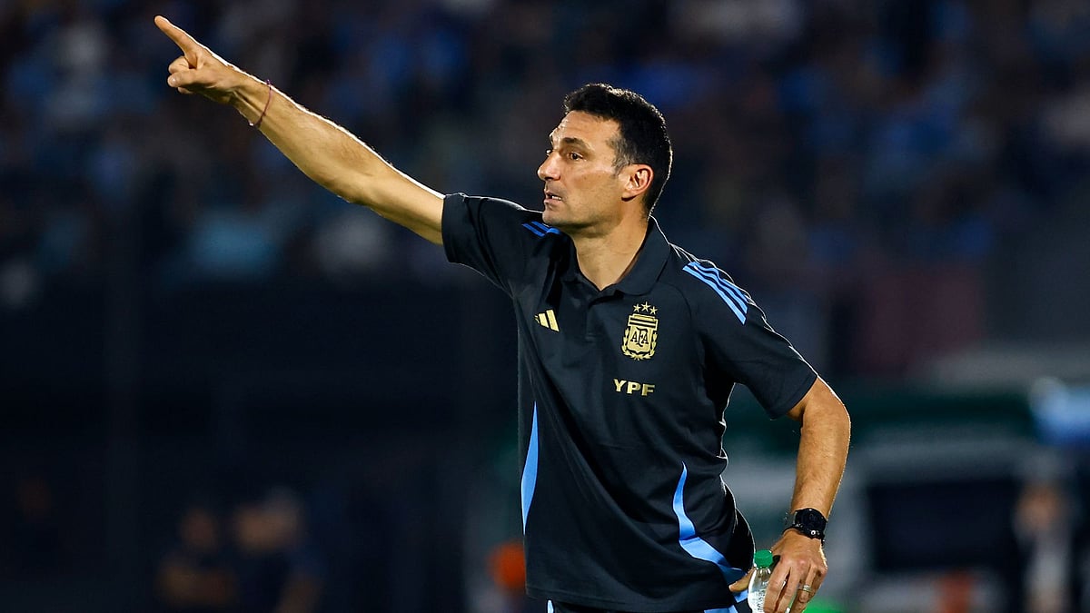 Scaloni urges Argentina on against Uruguay.