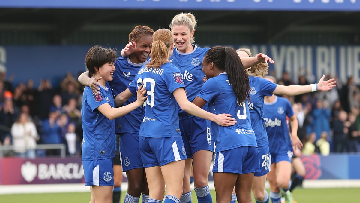 Everton beat Palace 3-0 on Saturday