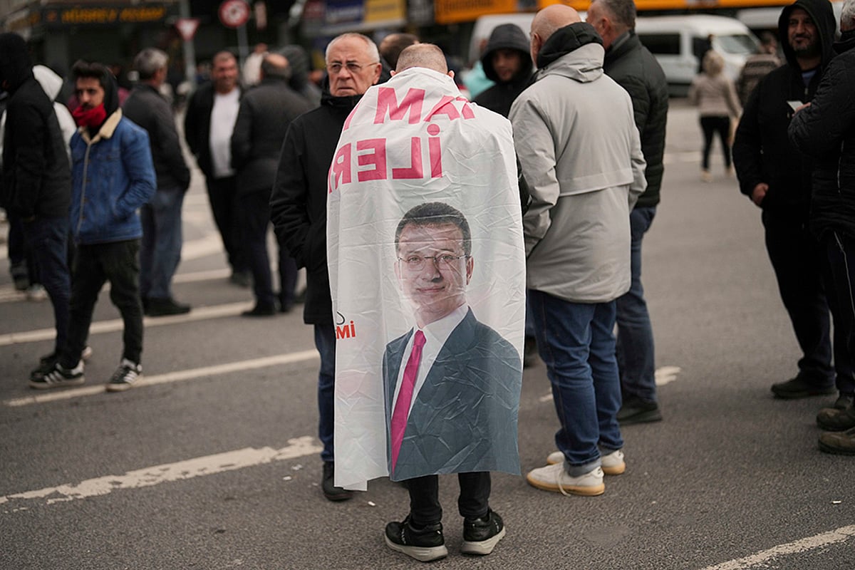 Turkey politics protests over Istanbul mayor Ekrem Imamoglu arrest: 1