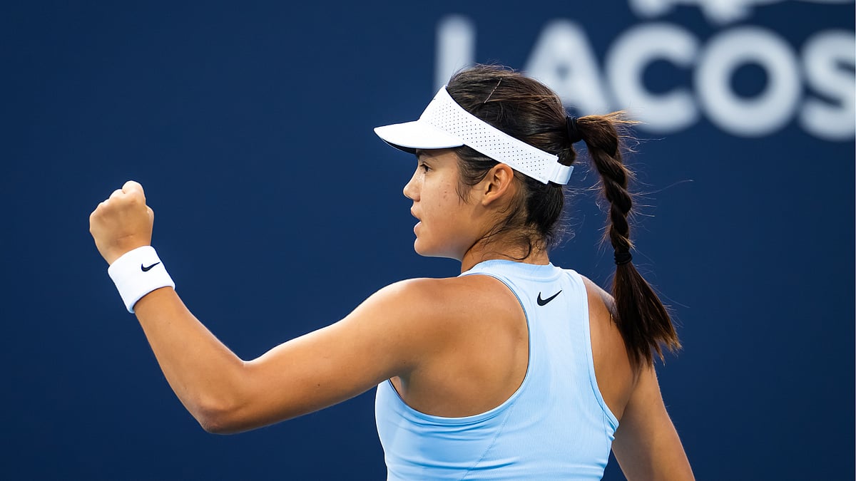Emma Raducanu is into the last 16 of the Miami Open - null