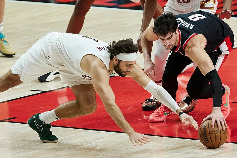 NBA Cleveland Cavaliers vs Portland Trail Blazers Basketball game: Max Strus