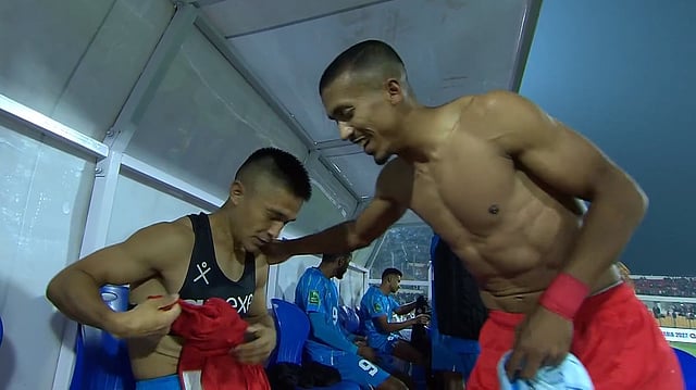 India Vs Bangladesh, AFC Asian Cup Qualifiers: BAN’s Rakib Hossain Asks For Sunil Chhetri’s Shirt After Draw