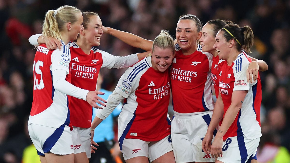 Arsenal overturned a 2-0 deficit to progress to the semi-finals