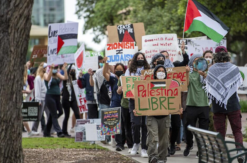 Pro-Palestinian protests growing in US university campuses
