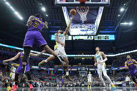 NBA 2024-25: Los Angeles Lakers vs Indiana Pacers