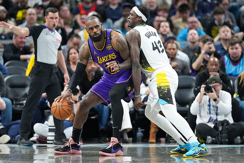 | Photo: AP/AJ Mast : NBA 2024-25: Los Angeles Lakers vs Indiana Pacers