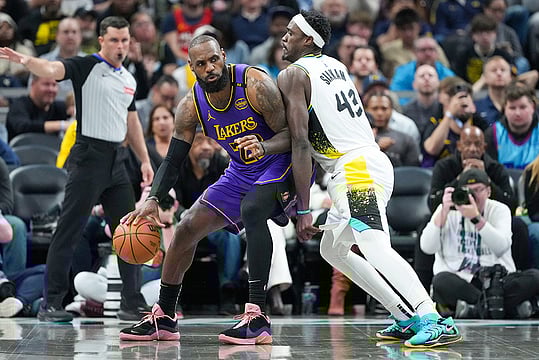 NBA: LeBron’s Last-Second Tip-In Lifts Lakers Past Pacers in Thriller