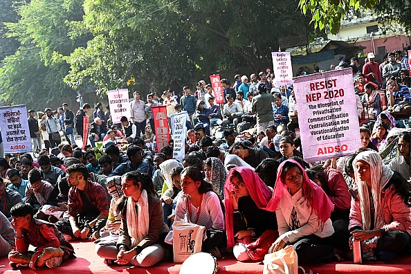Members of AIDSO (All India Democratic Students Organisation) protesting