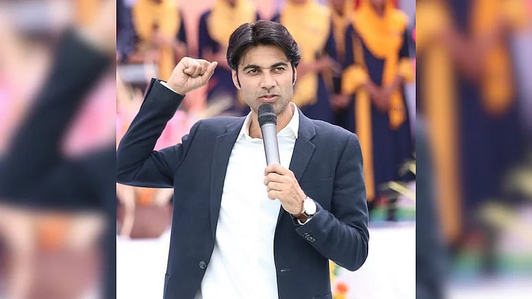 X.com : Bajinder Singh