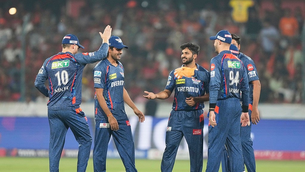 AP/Mahesh Kumar A. : Lucknow Super Giants Shardul Thakur, center, celebrates with teammates after the dismissal of Sunrisers Hyderabad's Ishan Kishan during the Indian Premier League cricket match between Sunrisers Hyderabad and Lucknow Super Giants at Rajiv Gandhi International Cricket Stadium in Hyderabad, India, Thursday, March 27, 2025.
