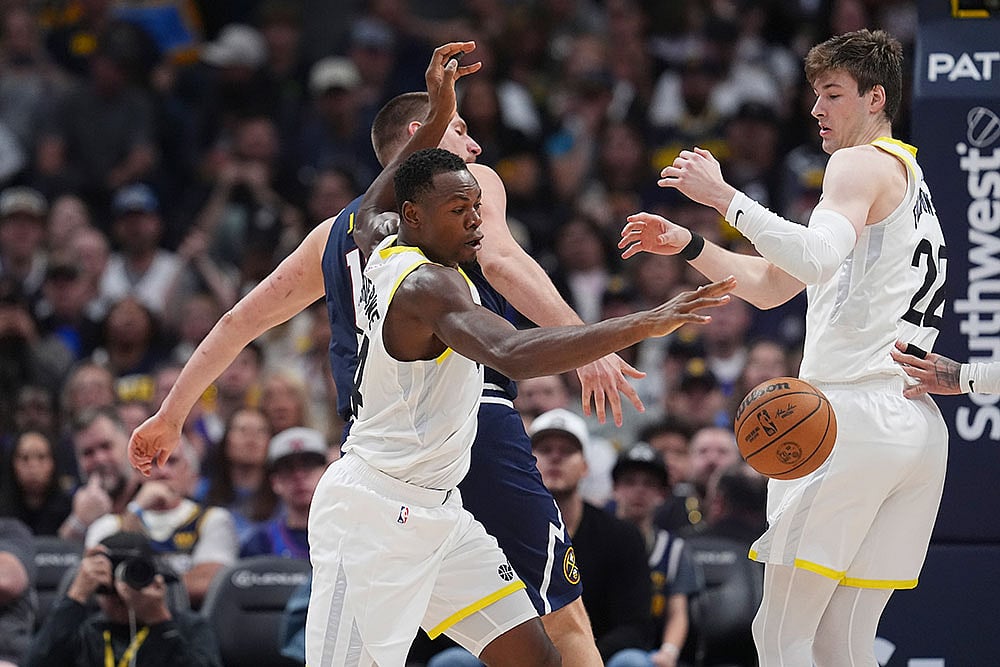 | Photo: AP/David Zalubowski : NBA: Denver Nuggets vs Utah Jazz