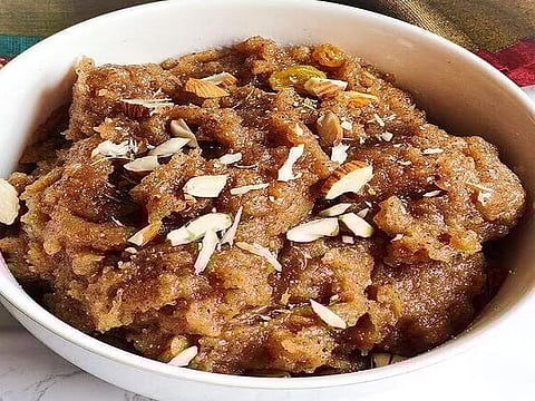 Singhare ka Atte ka Halwa