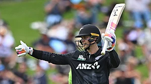 Mark Chapman scored 132 runs off 111 balls for New Zealand in the first ODI match against Pakistan.