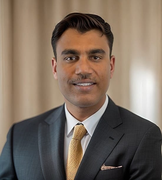 Shivakrishna Deepak Veeravalli