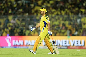 AP/R. Parthibhan : MS Dhoni