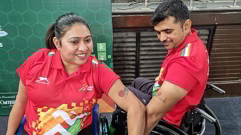 Sonalben with her husband and fellow para table tennis player, Ramesh Chaudhary.