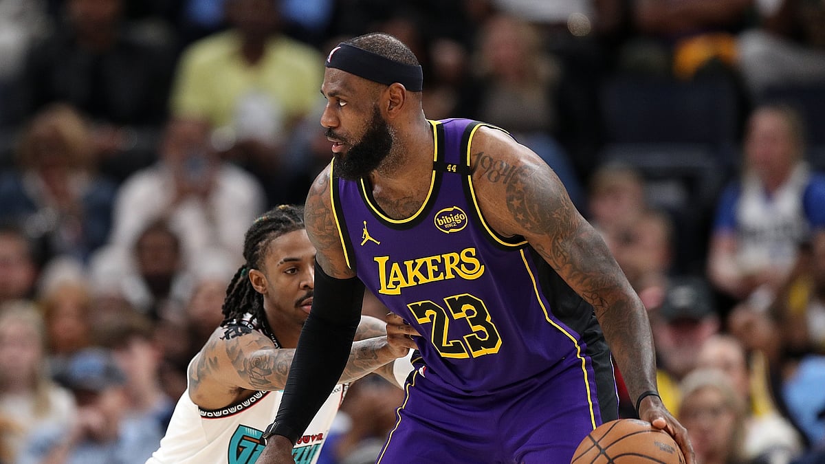 LeBron James during the Los Angeles Lakers' win over the Memphis Grizzlies