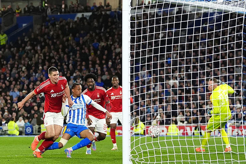 English FA Cup: Brighton vs Nottingham Forest
