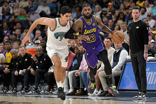 NBA: Reaves, Doncic Star As Los Angeles Lakers Win 134-127 in Iisalo’s Memphis Grizzlies Debut