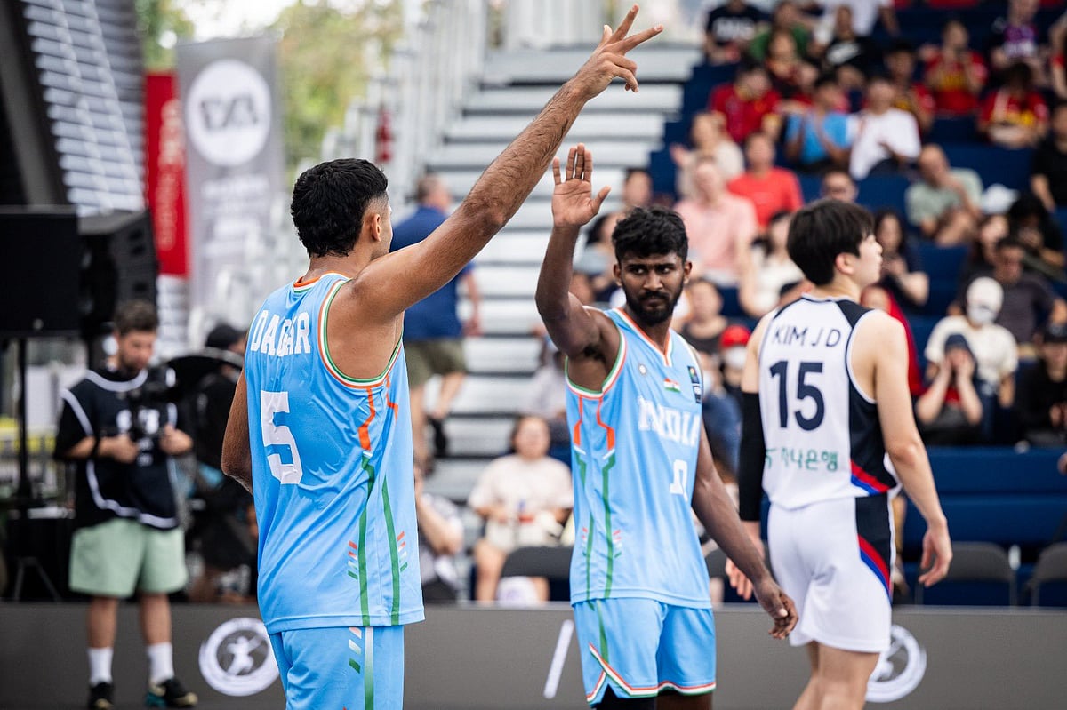 X/@BFI_basketball : Indian basketball players celebrating a win.