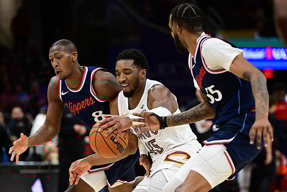 | Photo: AP/David Dermer : NBA: Cleveland Cavaliers vs Los Angeles Clippers