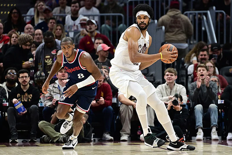 Cavaliers Clippers Basketball