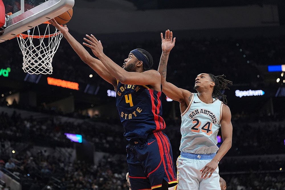 | Photo: AP/Eric Gay : NBA: Golden State Warriors vs San Antonio Spurs