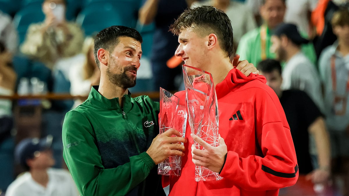 Novak Djokovic with Jakub Mensik in Miami